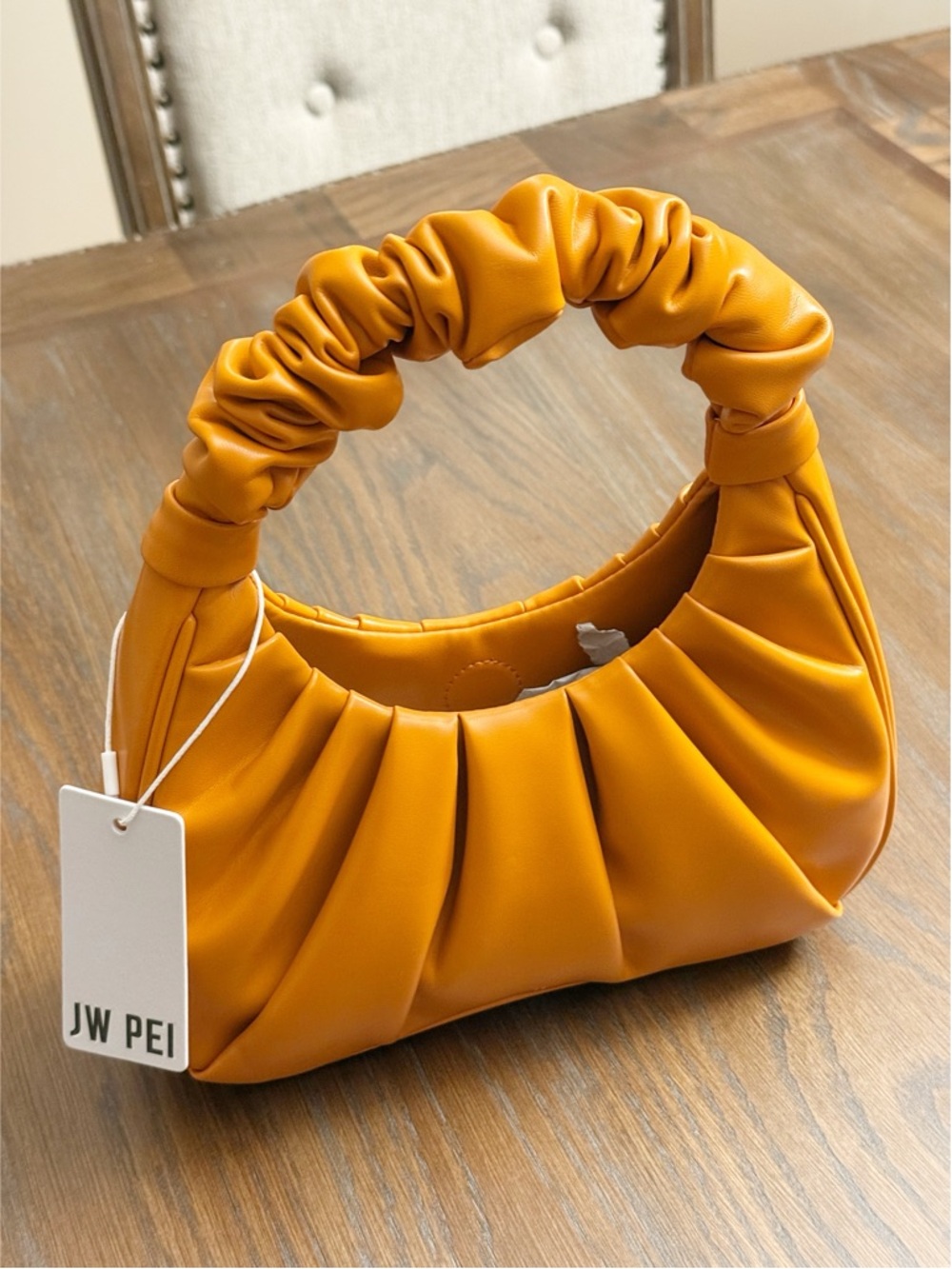 NWT JW PEI GABBI RUCHED HOBO HANDBAG  ruched scrunchy, Vegan leather